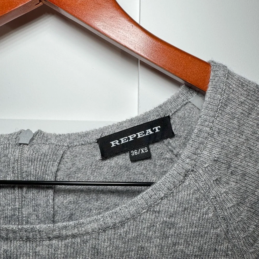 Cashmere and wool one piece - Picture 4 of 6